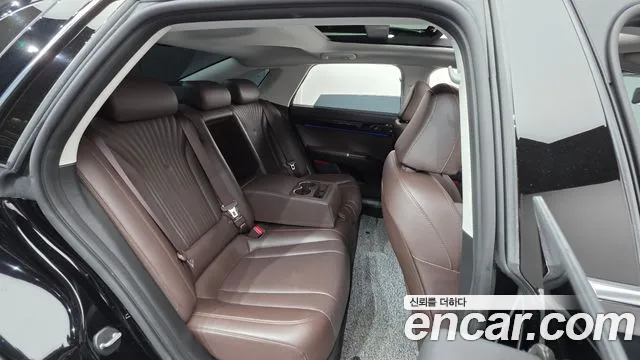Hyundai Grandeur GN7 — Фото автомобиля 25