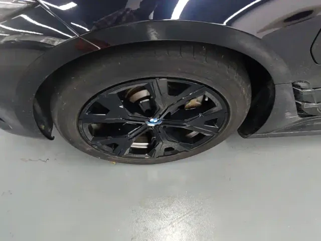 BMW i3 — Фото автомобиля 22