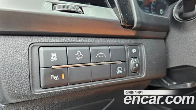 KG_Mobility_Ssangyong Rexton Новый Rexton Sport Khan Дизель 2.2 2WD — Фото автомобиля 18
