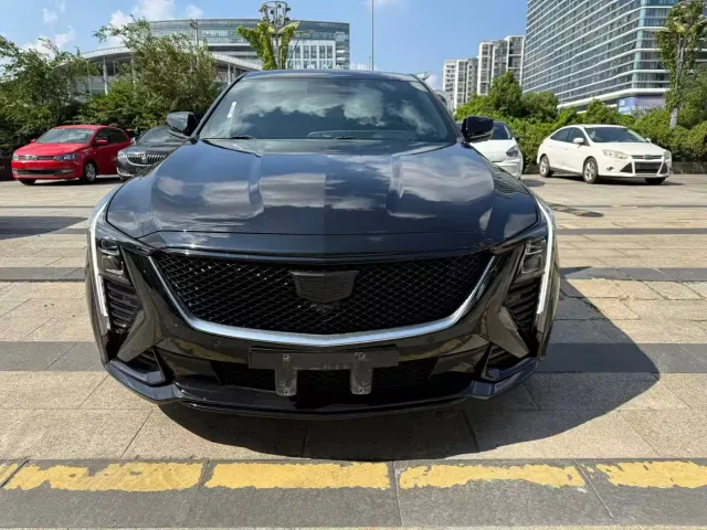 Cadillac CT5 — Фото автомобиля 2