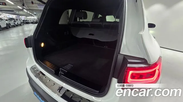 Mercedes-Benz EQB X243 — Фото автомобиля 10