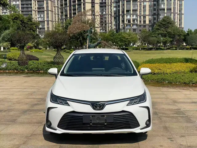 Фотография автомобиля — Toyota Corolla