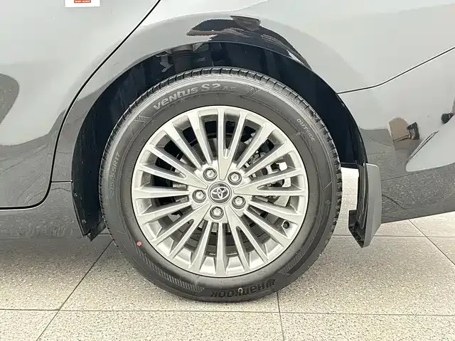 Toyota Camry — Фото автомобиля 16