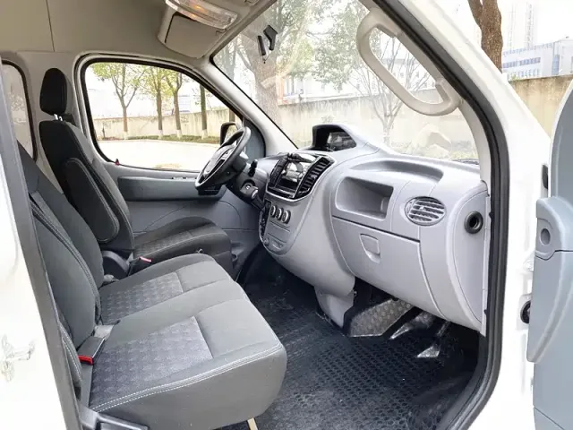 Maxus Xintu V80 — Фото автомобиля 15