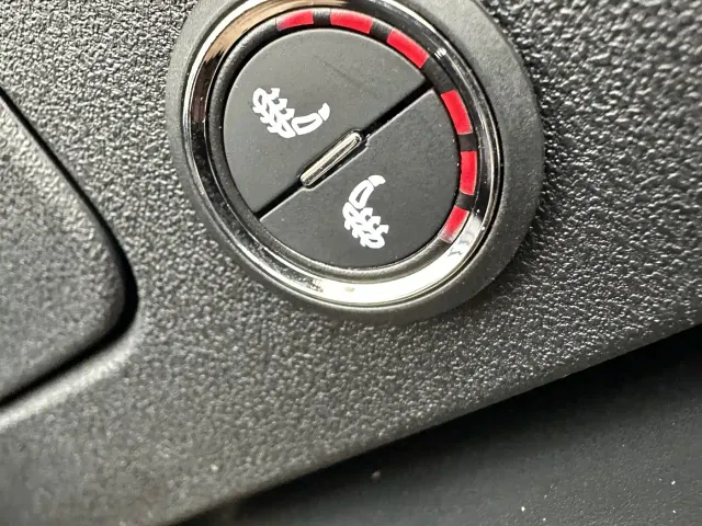 Geely Emgrand S — Фото автомобиля 13