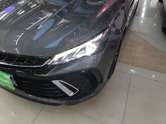 Geely Binrui — Фото автомобиля 23