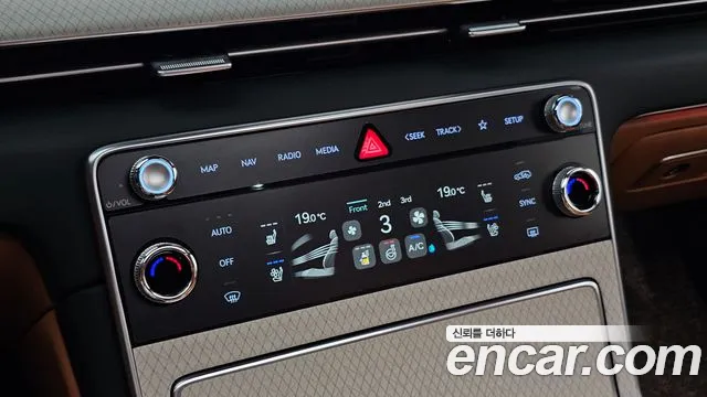 Genesis GV80 2.5T Бензин 2WD — Фото автомобиля 28