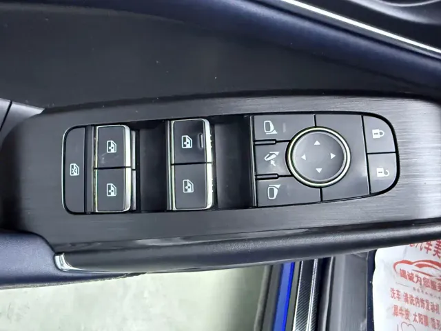 Nissan Qashqai — Фото автомобиля 11