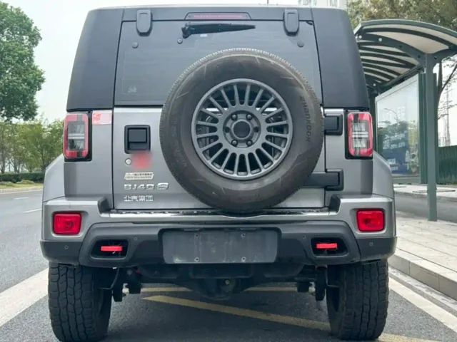 BAIC BJ40 — Фото автомобиля 9