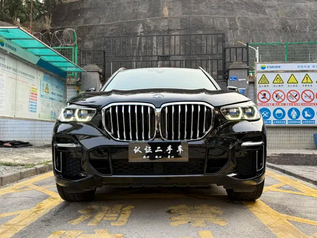 BMW X5 — Фото автомобиля 3
