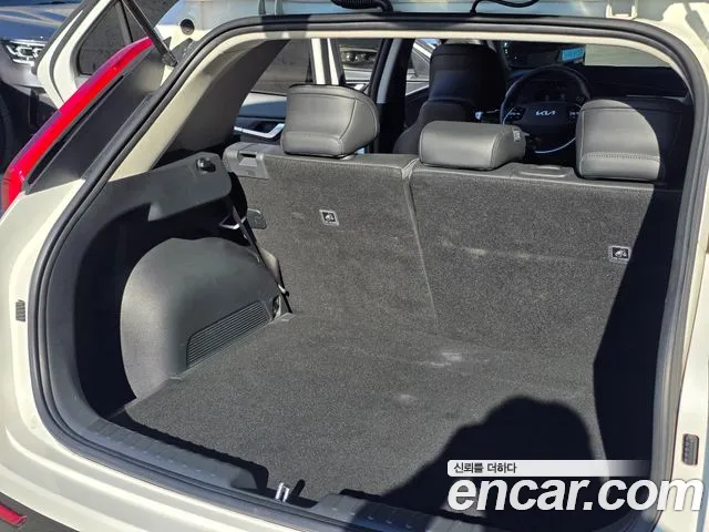 Kia Niro The All New — Фото автомобиля 14