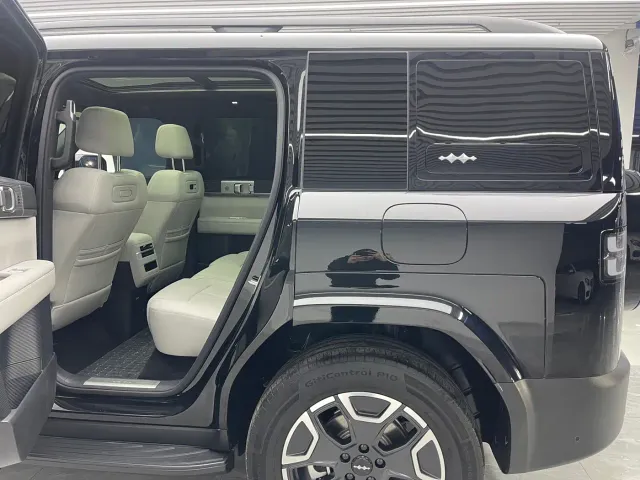 BYD FangChengBao Titanium 7 — Фото автомобиля 17
