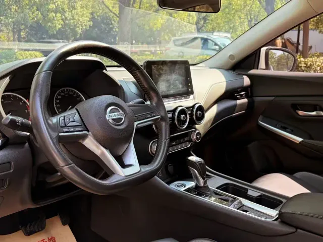 Nissan Sylphy — Фото автомобиля 14