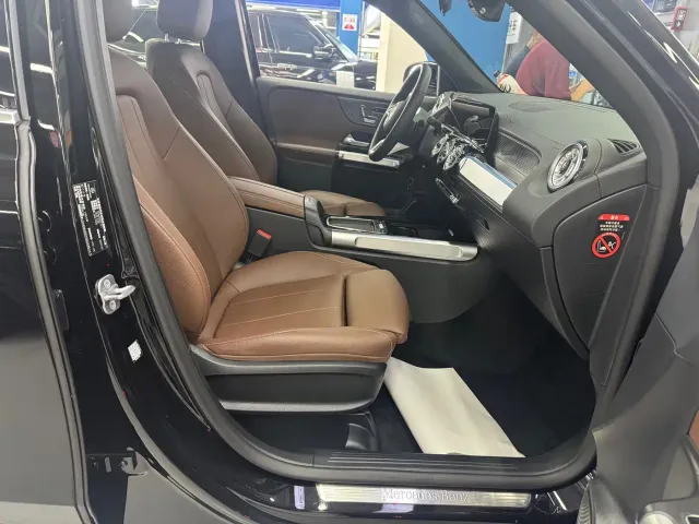 Mercedes-Benz GLB-Class — Фото автомобиля 4
