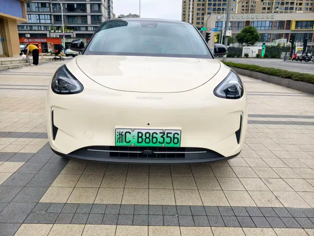 Geely Starry Wish — Фото автомобиля 2