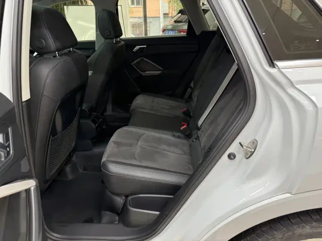 Audi Q3 — Фото автомобиля 18