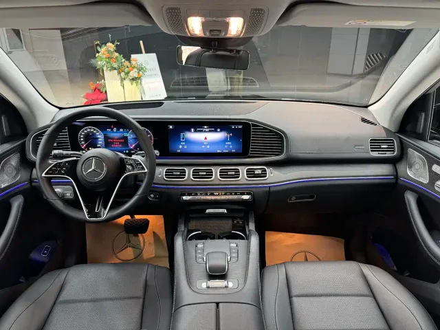 Mercedes-Benz GLE-Class — Фото автомобиля 10