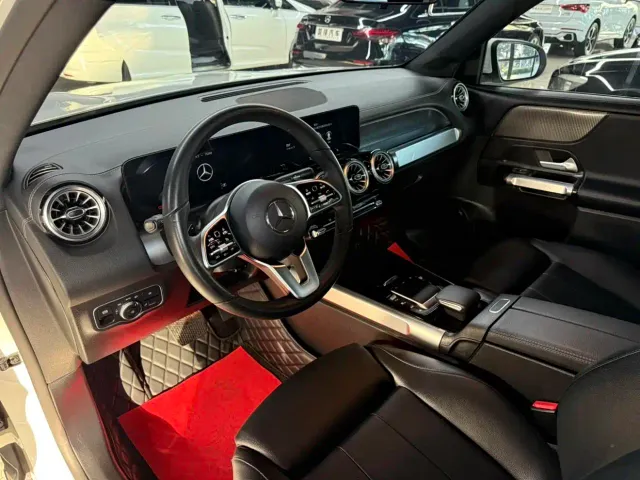 Mercedes-Benz GLB-Class — Фото автомобиля 20