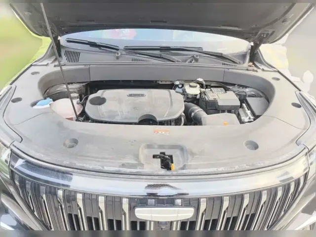 Geely Boyue L — Фото автомобиля 9