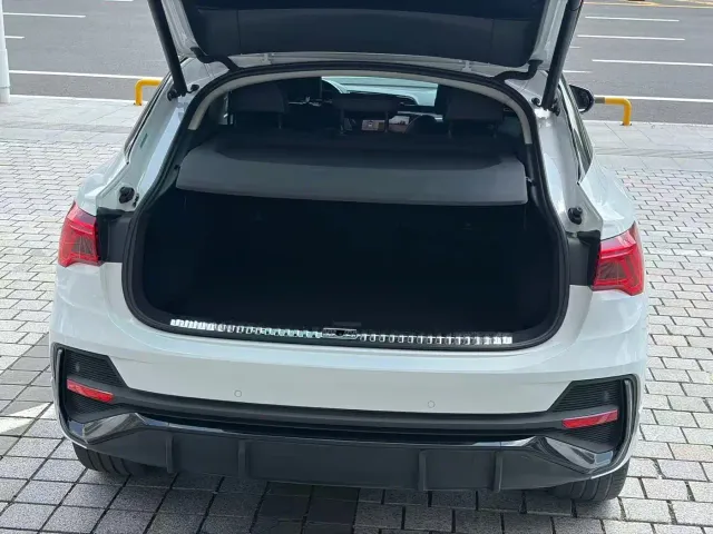 Audi Q3 Sportback — Фото автомобиля 5