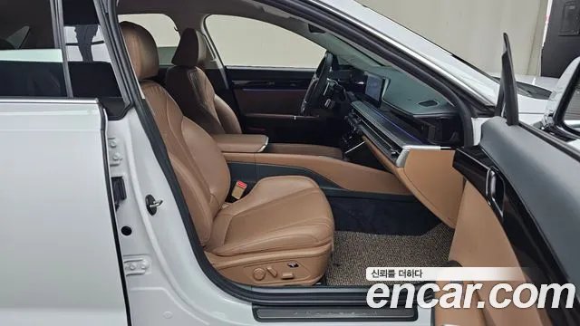 Hyundai Grandeur GN7 — Фото автомобиля 16