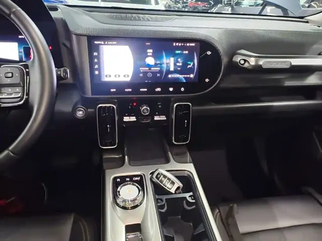 Haval Big Dog — Фото автомобиля 12