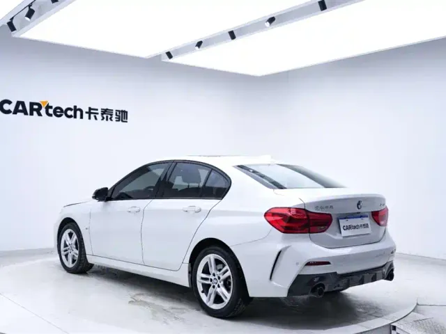 BMW 1 Series — Фото автомобиля 9