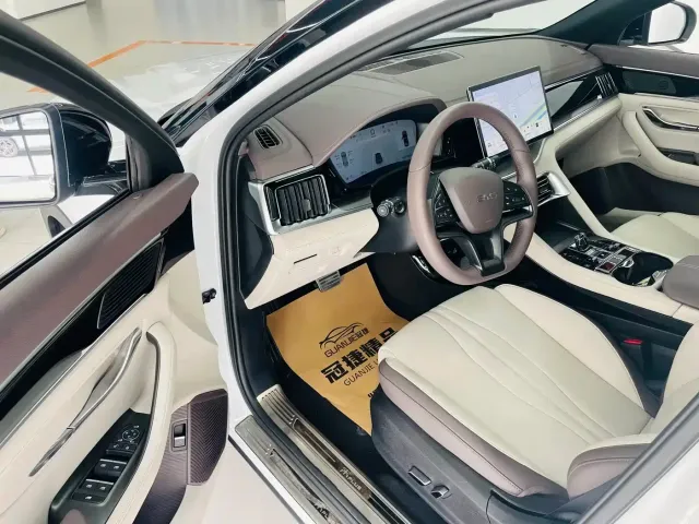 BYD Song PLUS — Фото автомобиля 5