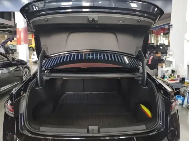 Volkswagen Passat — Фото автомобиля 18