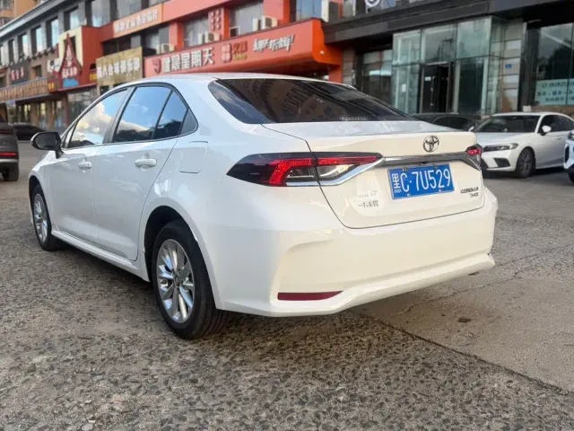 Toyota Corolla 2021 1.2T S-CVT Elite Edition — Фото автомобиля 4
