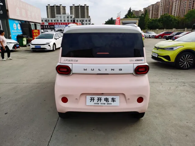 Wuling Hongguang Mini EV — Фото автомобиля 7