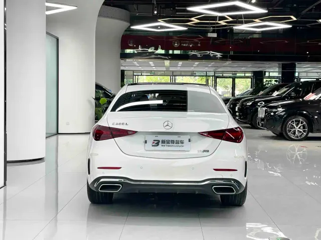 Mercedes-Benz C-Class — Фото автомобиля 12