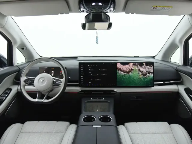Voyah Auto Voyah Dreamer 2025 PHEV AWD Flagship Kunpeng Edition — Фото автомобиля 14