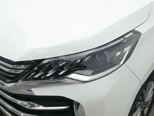 Maxus G50 — Фото автомобиля 7