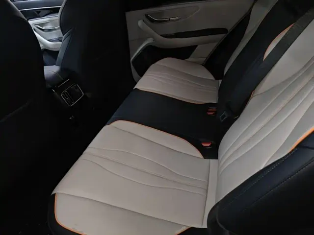 BYD Song PLUS — Фото автомобиля 16