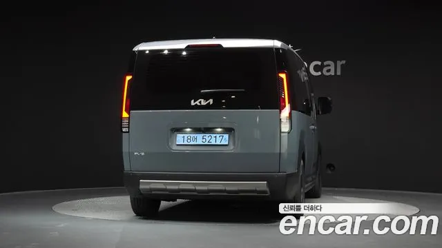 Kia PV5 — Фото автомобиля 4