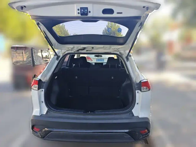 Toyota Frontlander — Фото автомобиля 15