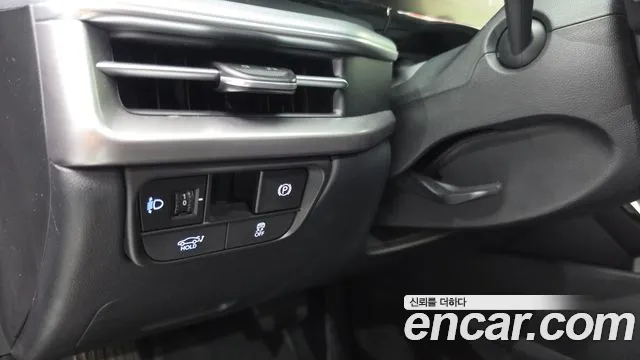 Hyundai Grandeur GN7 — Фото автомобиля 28