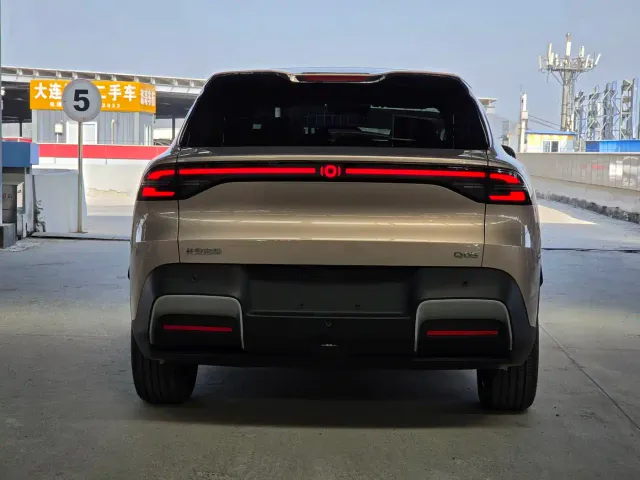 Changan Qiyuan Q05 — Фото автомобиля 5
