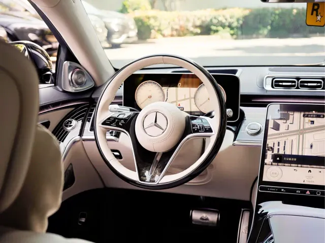 Mercedes-Benz Maybach S-Class — Фото автомобиля 14