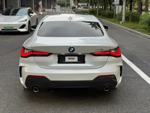 BMW 4 Series — Фото автомобиля 5
