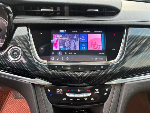 Cadillac XT6 — Фото автомобиля 9