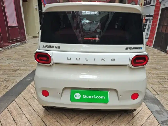 Wuling Hongguang Mini EV — Фото автомобиля 5