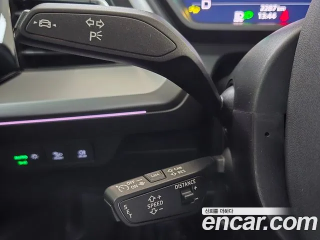 Audi Q4 e-tron — Фото автомобиля 12