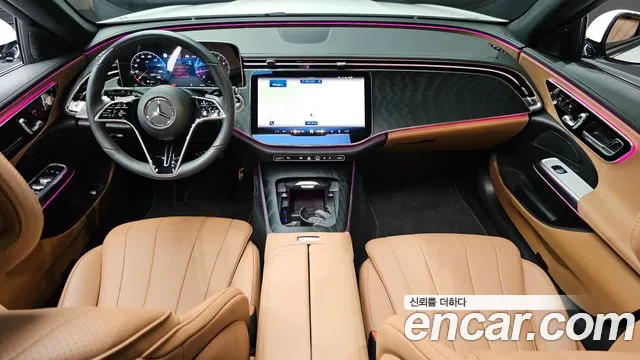 Mercedes-Benz E-Class — Фото автомобиля 4