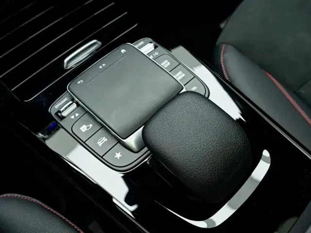 Mercedes-Benz CLA-Class — Фото автомобиля 19