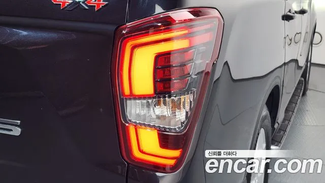 KG_Mobility_Ssangyong Rexton Новый Rexton Sport Дизель 2.2 4WD — Фото автомобиля 6