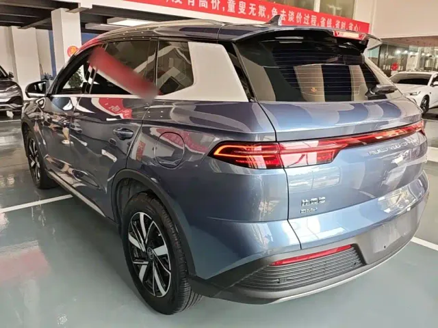 BYD Song Pro — Фото автомобиля 4