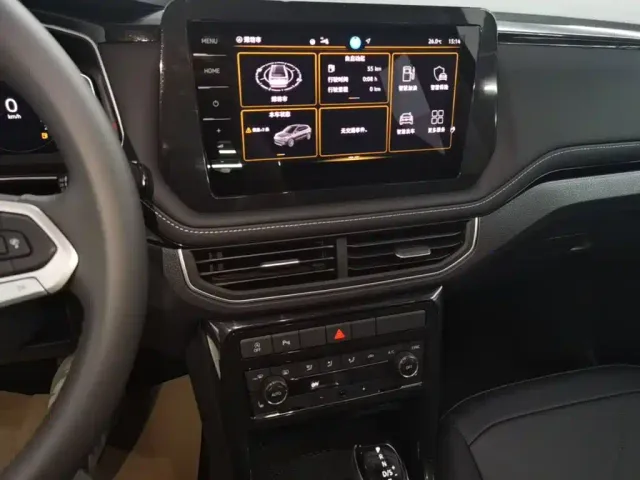 Volkswagen Tharu — Фото автомобиля 12