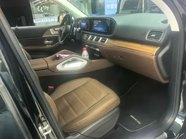 Mercedes-Benz GLS-Class — Фото автомобиля 9